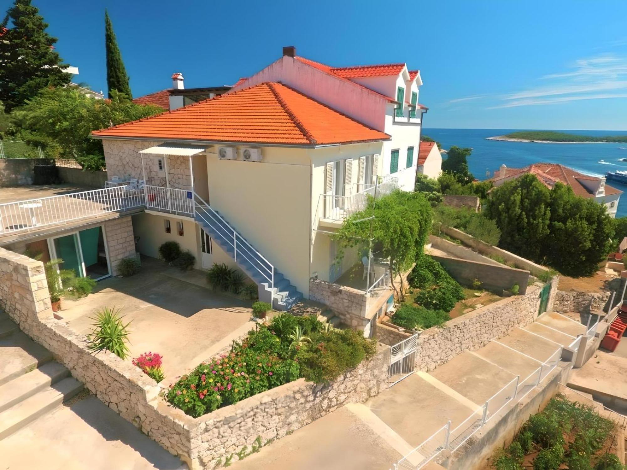 Forr Apartments - Hvar, Croatia Đảo Hvar Ngoại thất bức ảnh
